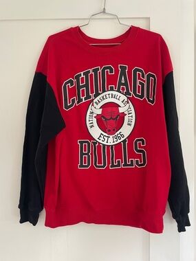 Chicago Bulls NBA Branded Crewneck Sweatshirt - Sz XL